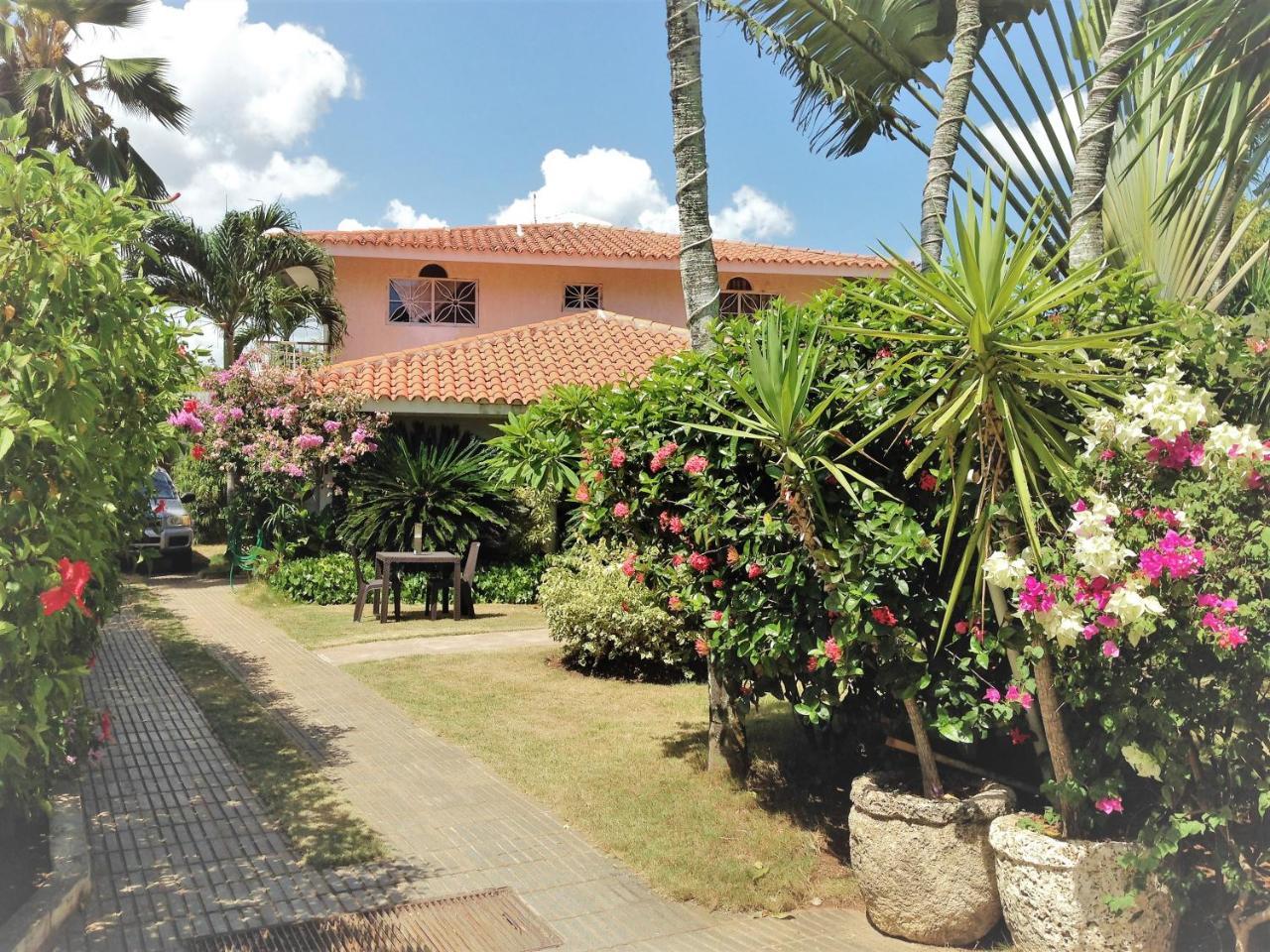 Casa Felicita B&B Y Apartamentos Bayahibe Exteriör bild